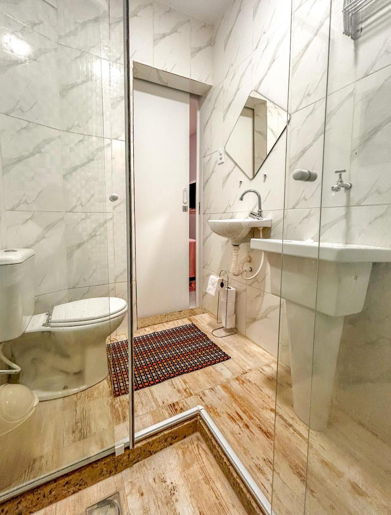 Apartment Otimo C Wifi A 190m Da Do Leme - Rj